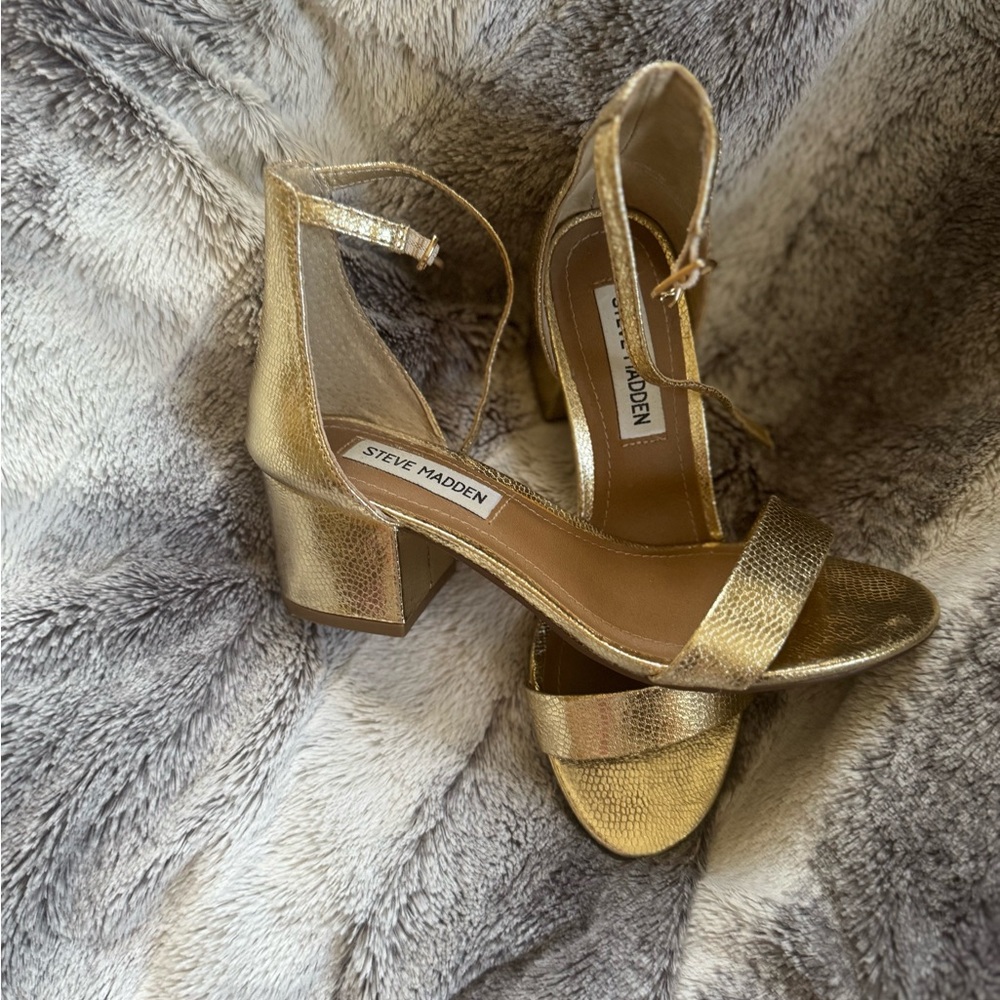 Steve Madden Gold Textured Heels